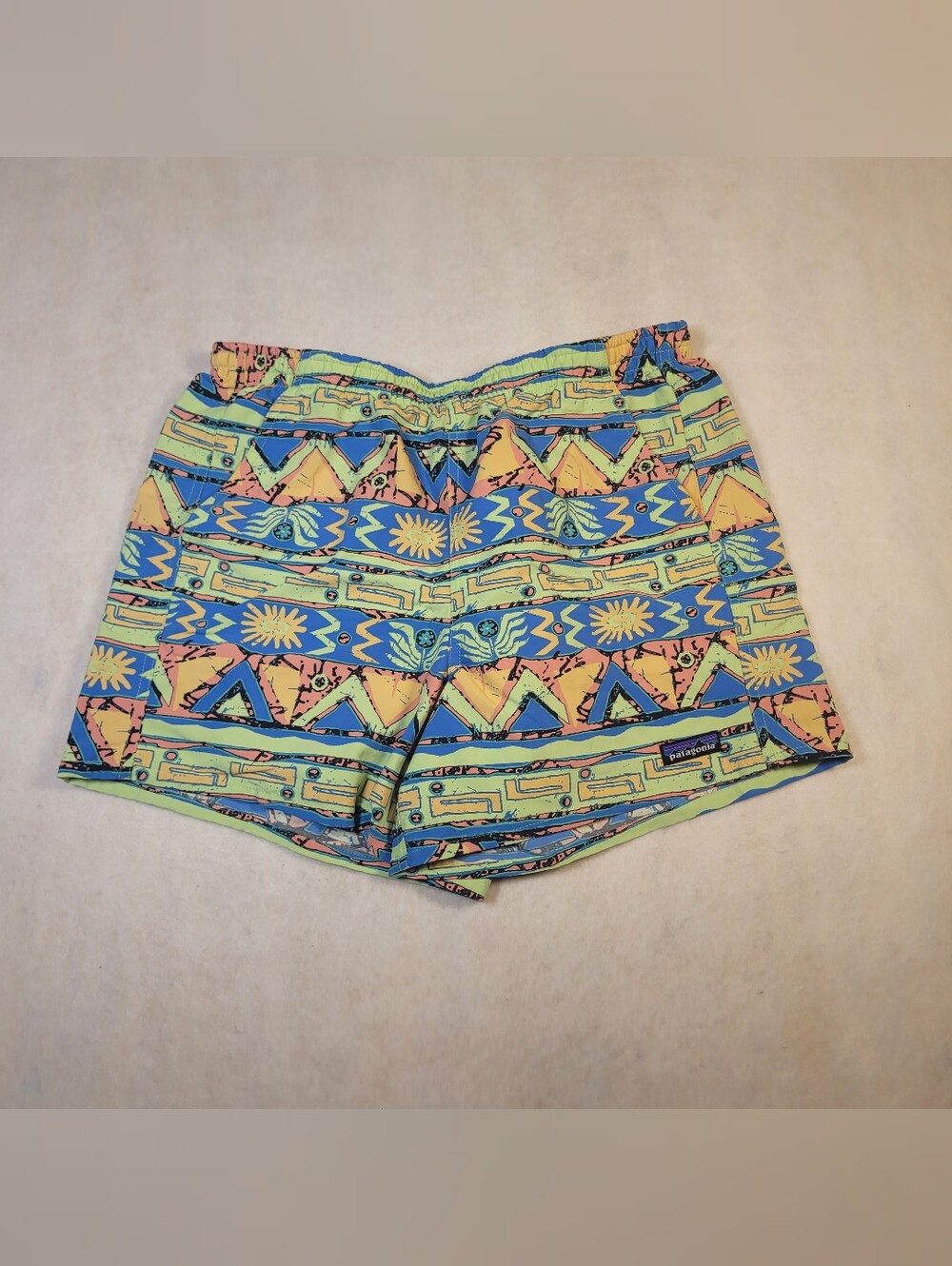Patagonia NetPlus Shell Baggies Swim Trunks Shorts Multicolor Aztec Print Sz Med